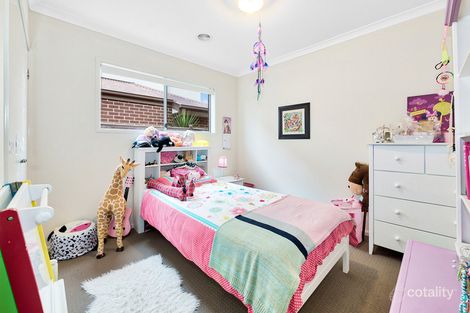 Property photo of 14 Hill Farm Drive Clyde VIC 3978
