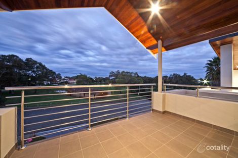 2/35 Bartlett Cres, Karrinyup, WA 6018