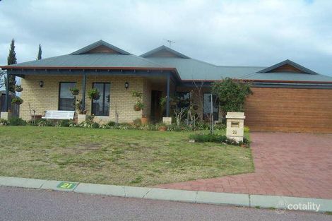 21 Salamanca Pkwy, Port Kennedy, WA 6172
