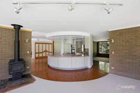 Property photo of 6 Wendy Court Mount Lofty QLD 4350