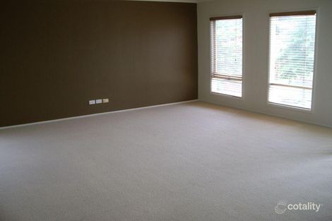 Property photo of 8 Westminster Close Blackburn South VIC 3130