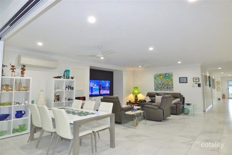 Property photo of 34 Abell Road Cannonvale QLD 4802