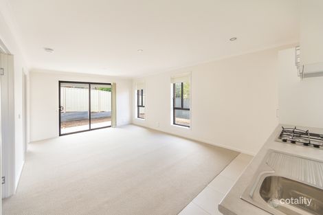 Property photo of 14B Royce Crescent Lavington NSW 2641