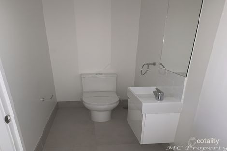 Property photo of 49 Evergreen View Robina QLD 4226