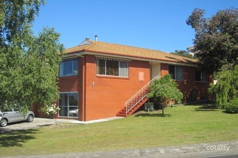 4 Suncoast Dr, Blackmans Bay, TAS 7052