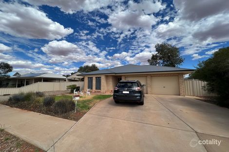 70 Tiliqua Cres, Roxby Downs, SA 5725