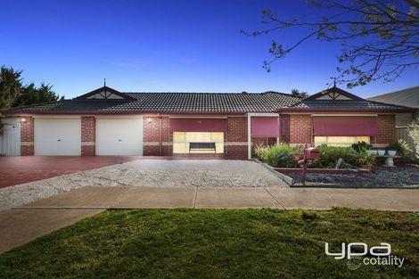 Property photo of 21 Elphinstone Way Caroline Springs VIC 3023