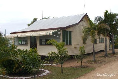 Property photo of 17 Cambridge Street Charters Towers City QLD 4820