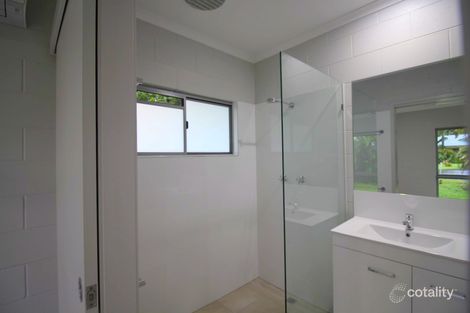 Property photo of 4 Acacia Close Tully Heads QLD 4854