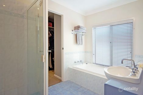 Property photo of 68 Robins Creek Drive Horsley NSW 2530