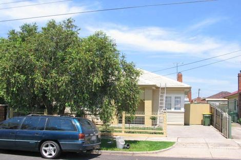 13 Suffolk St, West Footscray, VIC 3012