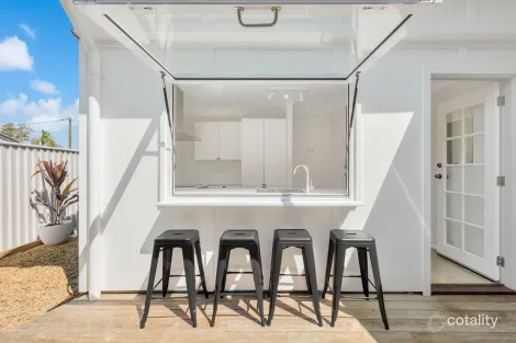 2/34 Cabarita Ave, Tugun, QLD 4224