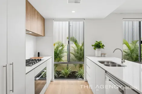 Property photo of 13B Okely Road Carine WA 6020