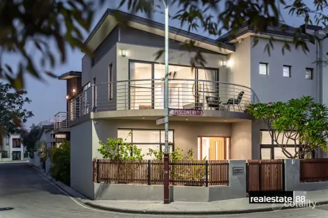 Property photo of 10 Pisconeri Street Perth WA 6000