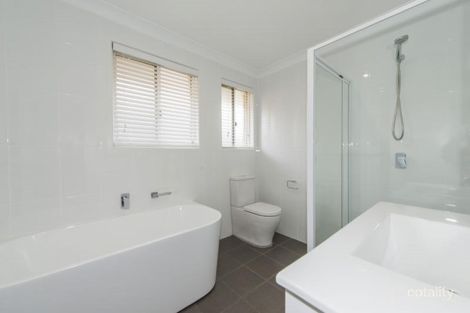 Property photo of 34 Dartmoor Circuit Emu Heights NSW 2750
