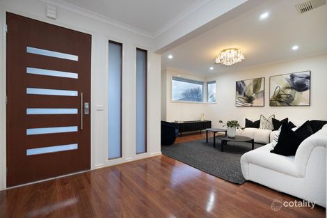 Property photo of 34 Upton Circle Derrimut VIC 3026
