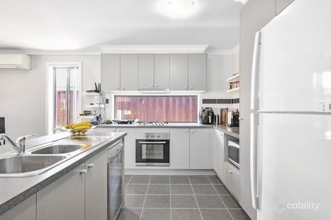 Property photo of 26 Central Avenue Pakenham VIC 3810