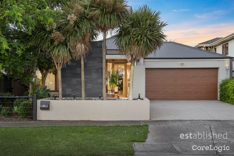 Property photo of 6 Spectacle Crescent Point Cook VIC 3030