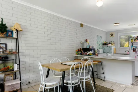 Property photo of 2/98 Pottery Road Lenah Valley TAS 7008