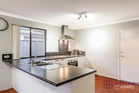 Property photo of 16 Hadrians Crescent Wellard WA 6170