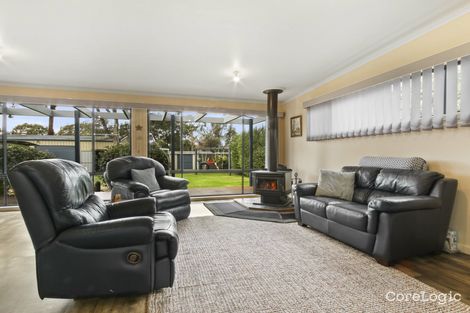 25 Fourth Ave, Raymond Island, VIC 3880