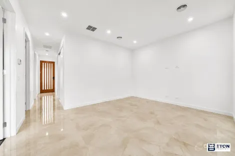 10 Milliri Way, Rockbank, VIC 3335