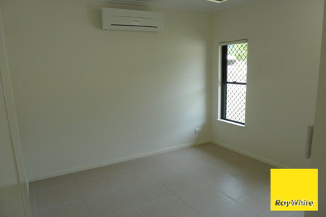 Property photo of 8 Tati Close Bentley Park QLD 4869