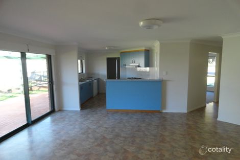 Property photo of 21 Palm Court Rangeville QLD 4350
