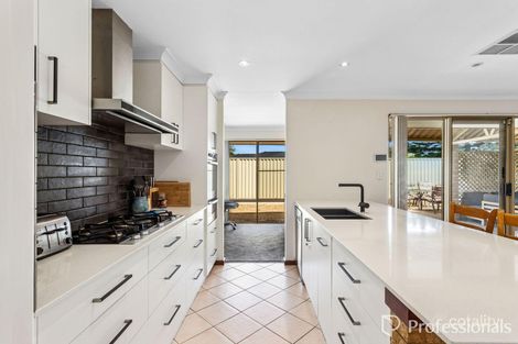 15 Combellack Way, High Wycombe, WA 6057