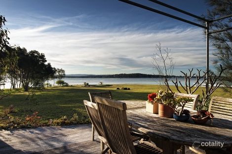 Property photo of 68 Gordon Avenue Summerland Point NSW 2259