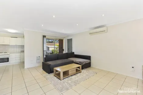 Property photo of 2/21A Sir Joseph Banks Drive Bateau Bay NSW 2261