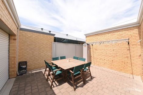 Property photo of 13 Quoll Mews Alkimos WA 6038