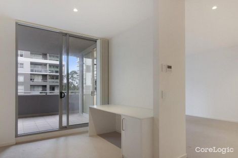 Property photo of 212/1 Saunders Close Macquarie Park NSW 2113