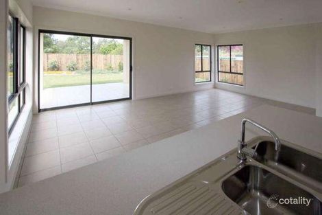 Property photo of 3 Hillcroft Place Belmont QLD 4153