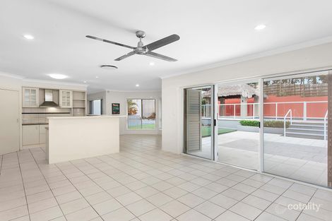 Property photo of 47 Canada Place Arundel QLD 4214