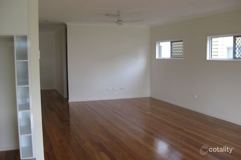 Property photo of 29 Moreton Avenue Wynnum QLD 4178