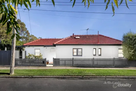 Property photo of 176 Mason Street Newport VIC 3015