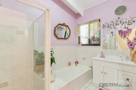 Property photo of 36 Peninsula Drive Bilambil Heights NSW 2486