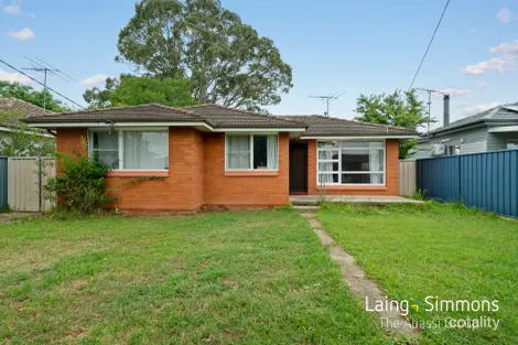 16 White Pde, St Marys, NSW 2760