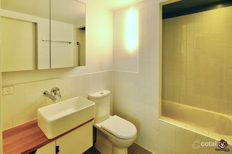 Property photo of 609/8 Skyring Terrace Teneriffe QLD 4005