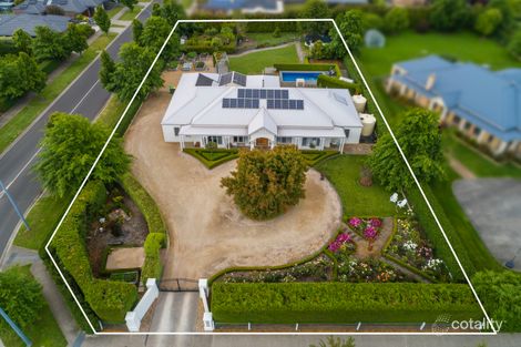 Property photo of 55 Willowbank Road Gisborne VIC 3437