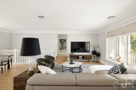 Property photo of 1 Gardiner Street Berwick VIC 3806