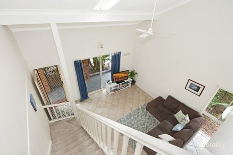 Property photo of 1/37-39 Bottlebrush Crescent Suffolk Park NSW 2481