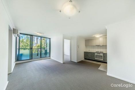 Property photo of 305/118 Dudley Street West Melbourne VIC 3003