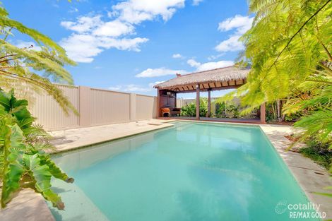 Property photo of 17 Fairbairn Place Clinton QLD 4680