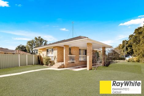 Property photo of 2 Coowarra Drive St Clair NSW 2759