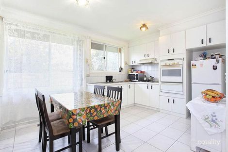 Property photo of 2/17 Mitta Mitta Way Meadow Heights VIC 3048