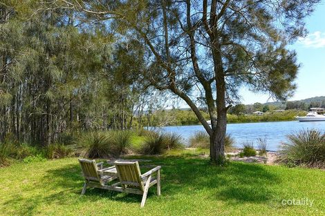 Property photo of 31 Elinya Lane Davistown NSW 2251