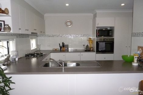 Property photo of 2 Babich Court Holmview QLD 4207