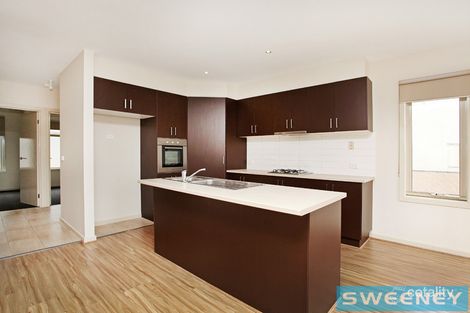 Property photo of 5/17-21 Cobaw Circuit Caroline Springs VIC 3023